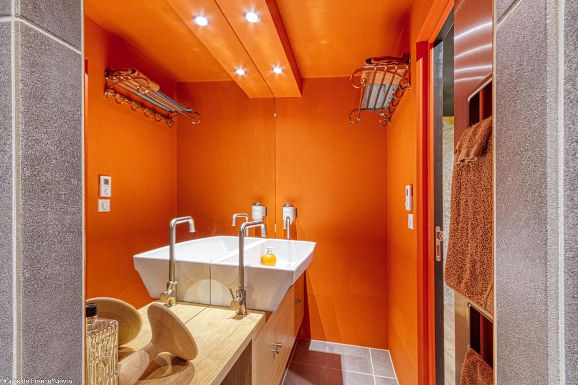 Au Noeud Vert Chambres D'Hotes Nevers Room photo